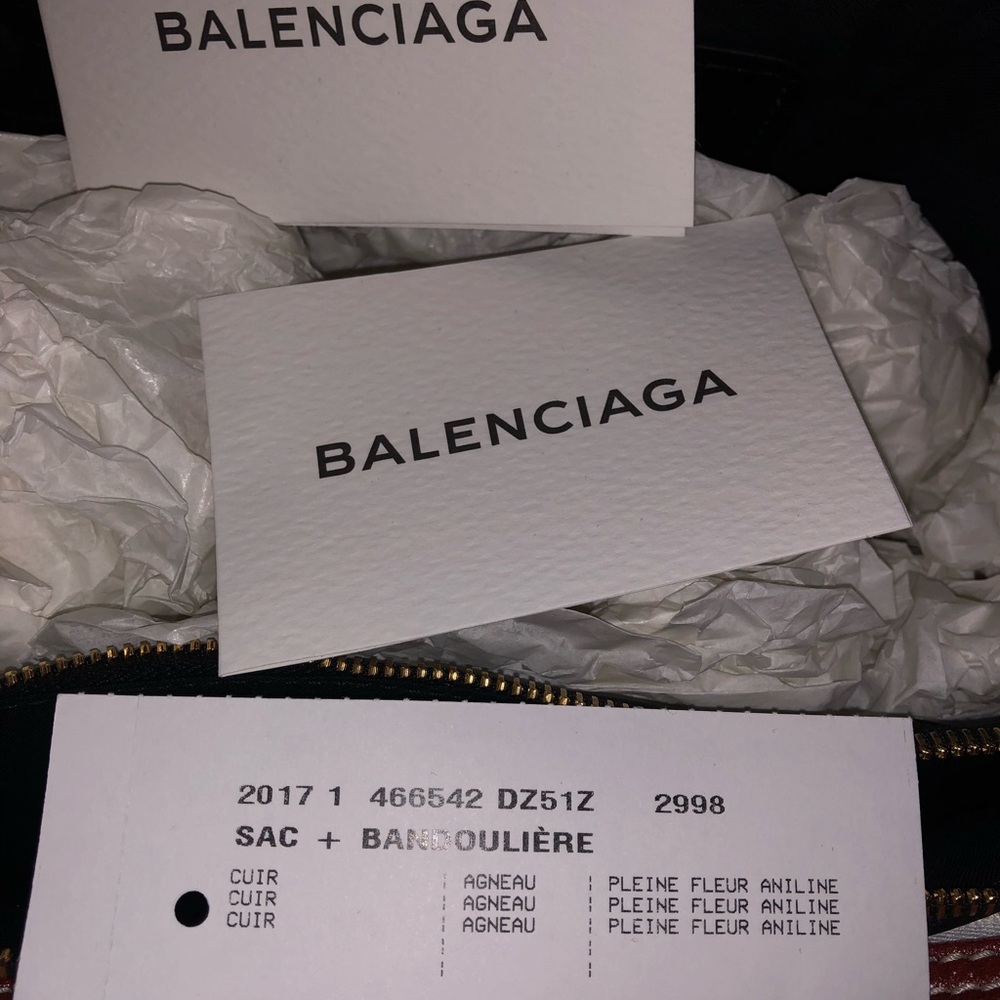 New Balenciaga Medium blanket Bag - Picture 8 of 8